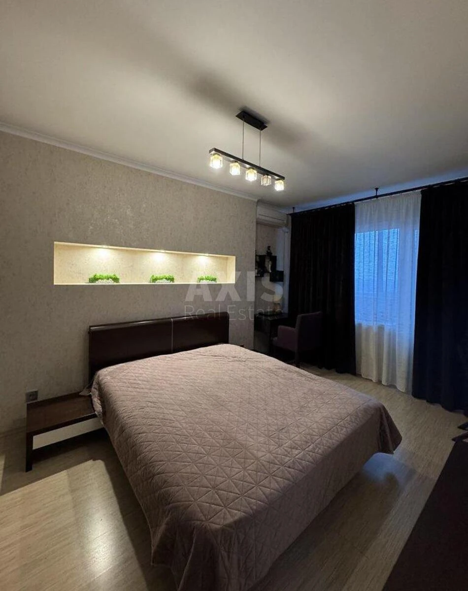 3k apartment vul. Myloslavs'ka 32/51А630726