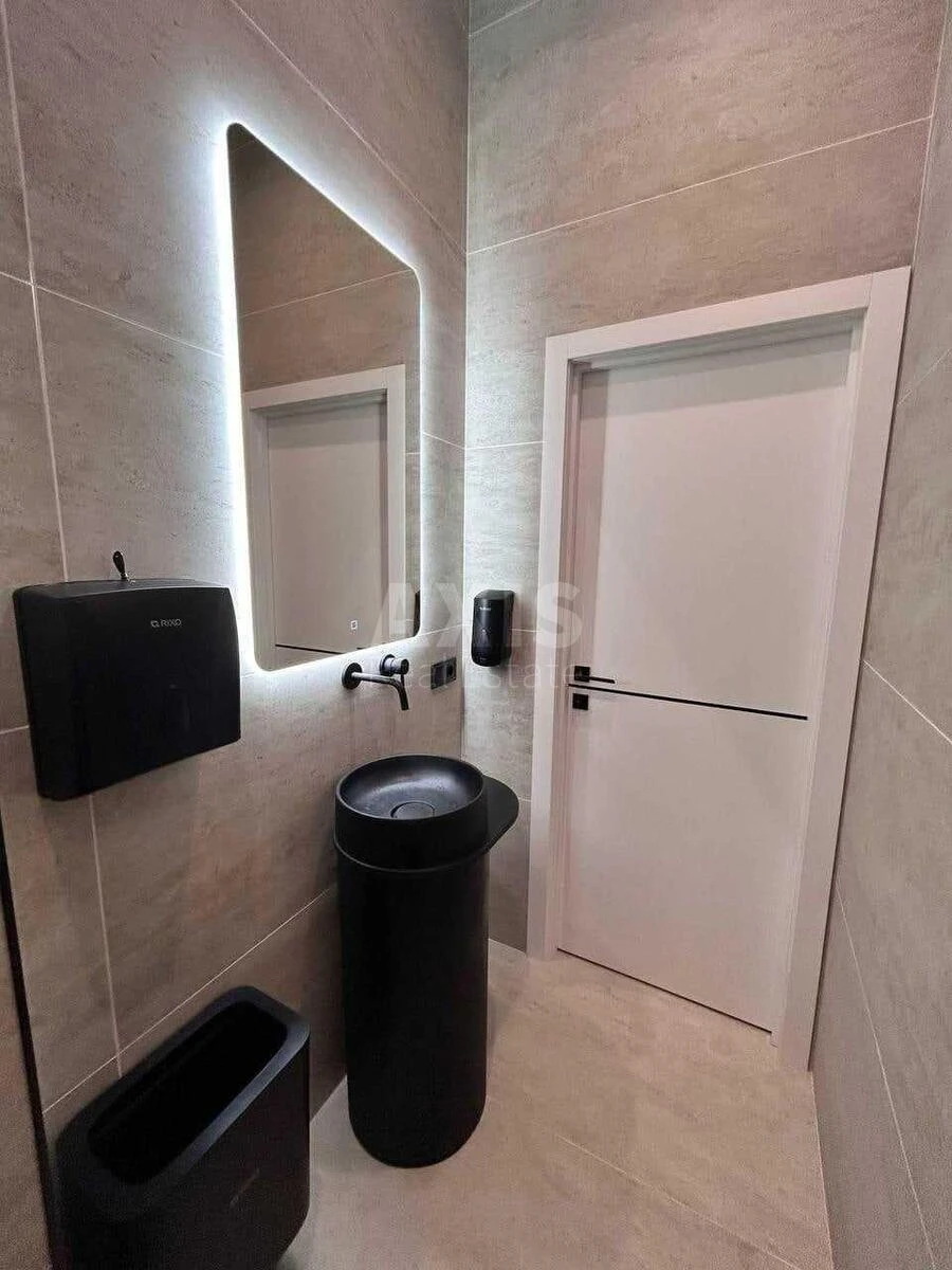 Офис ул. Богдана Ступки 3, 81м2669938