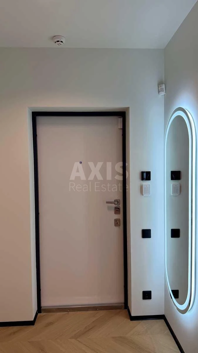 1k apartment vul. Glybochyc'ka 737058113