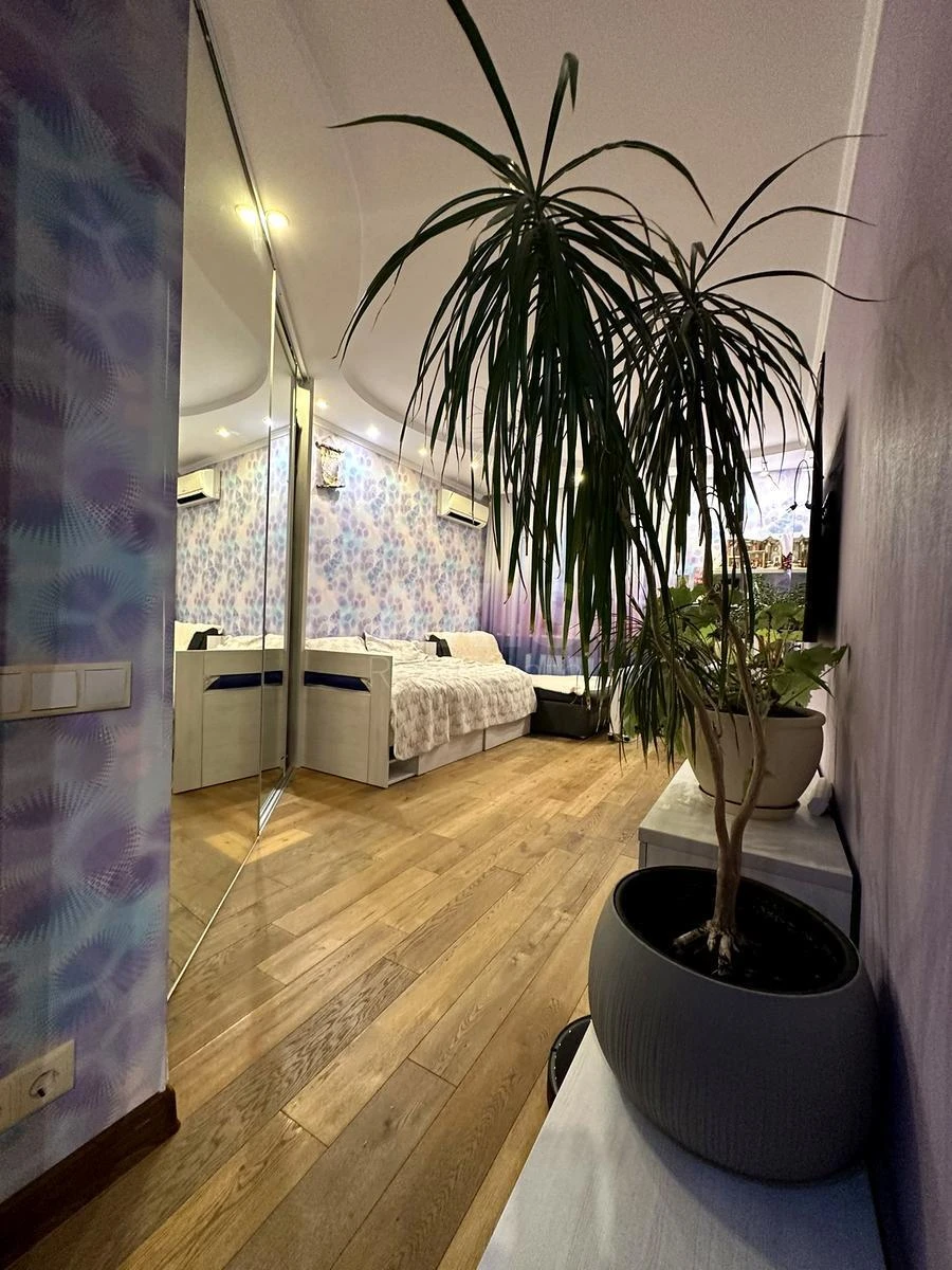 3k apartment vul. Bilec'kogo Akademika 207030517