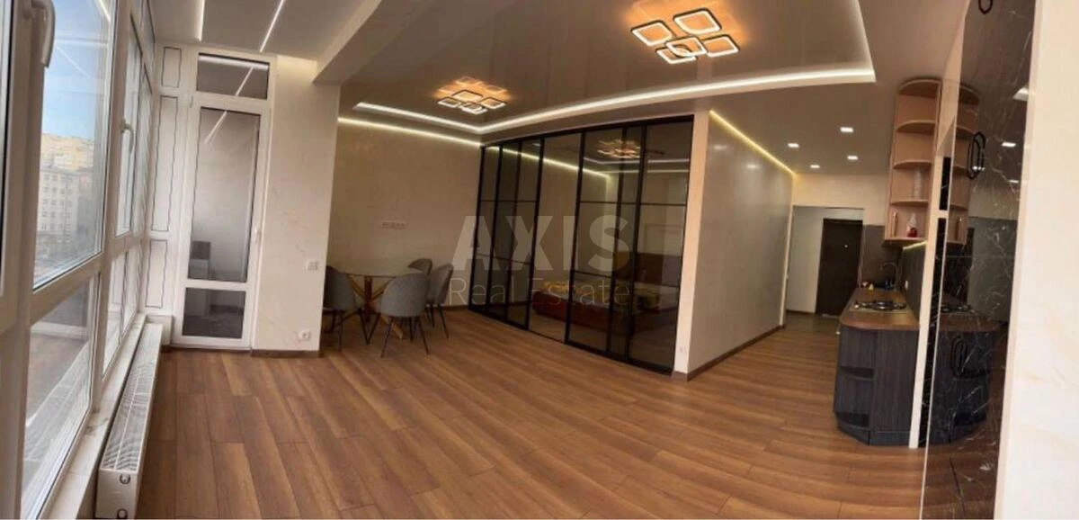 2k apartment vul. Glybochyc'ka 13/3718403