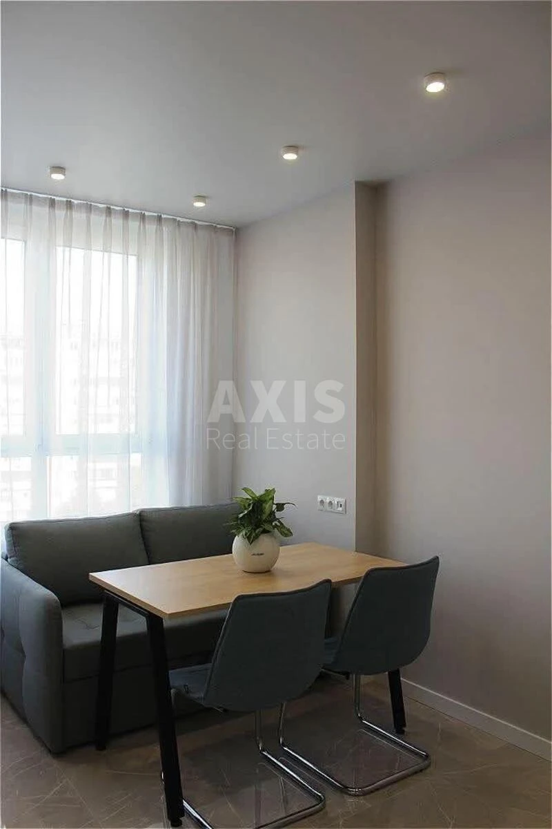 1k apartment vul. Dragomanova 10671930