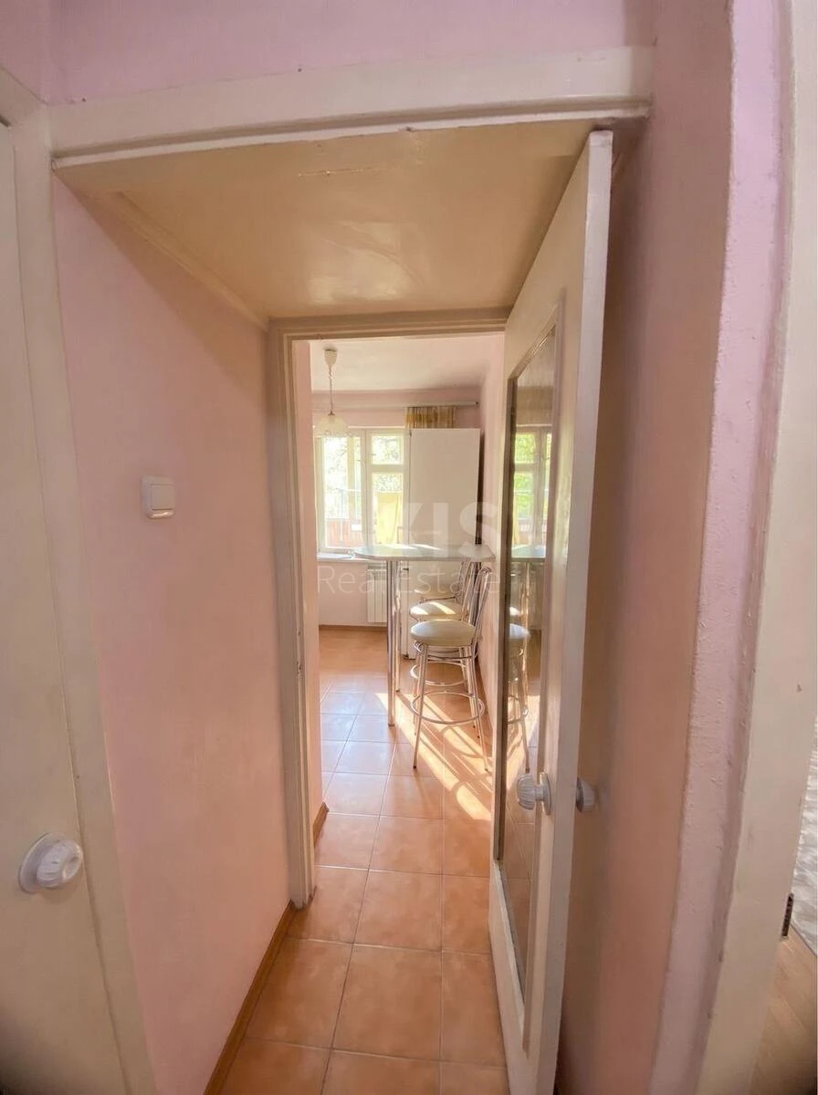 1k apartment uzv. Klovs'kyj 20688713
