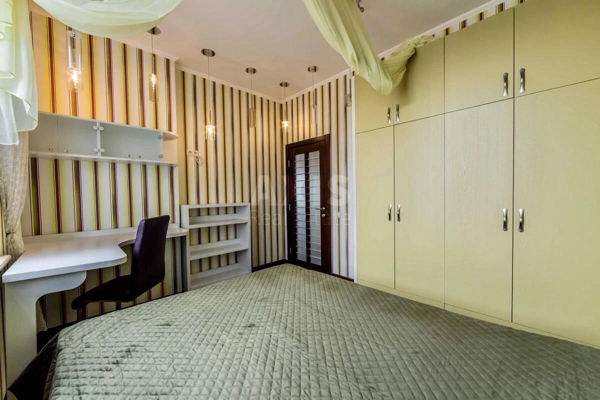 3k apartment nab. Dniprovs'ka 14А689088