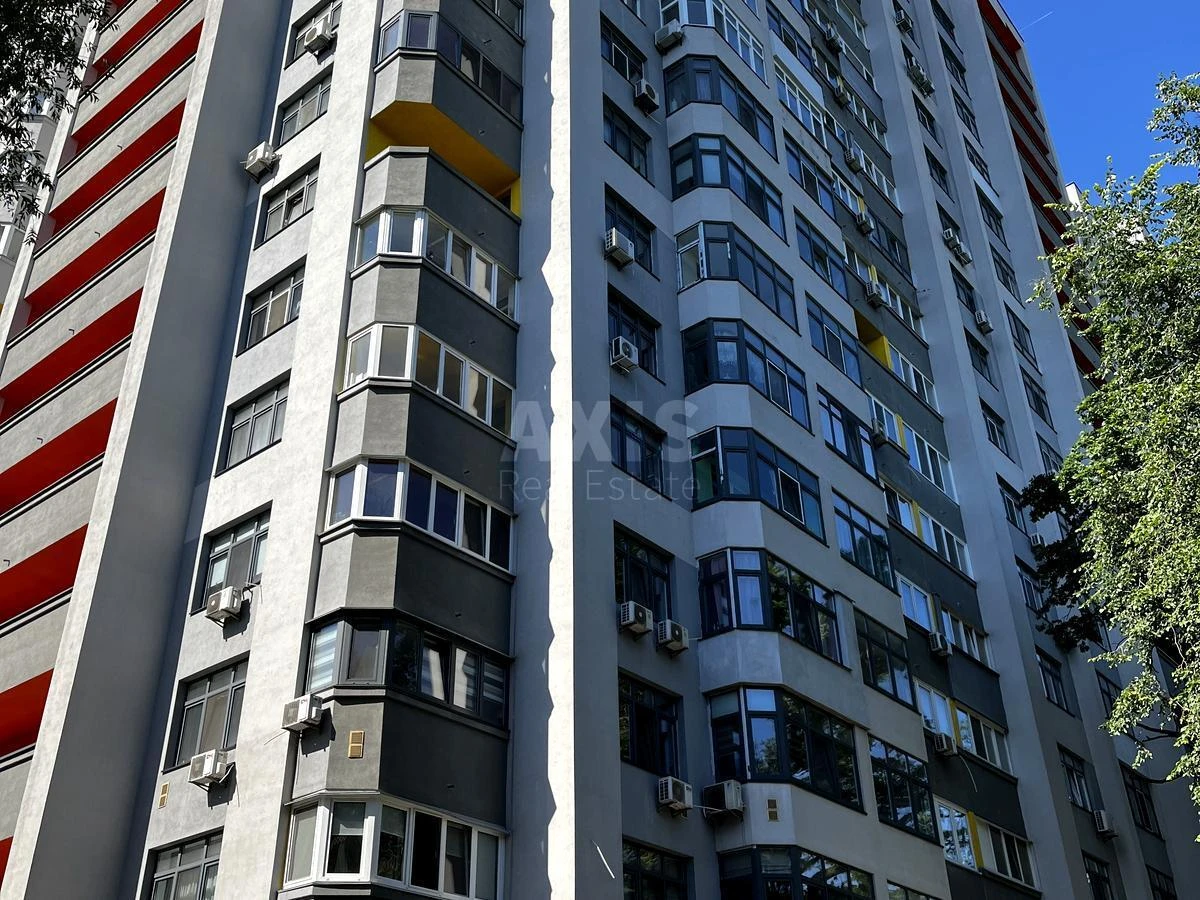 3к квартира пр-т Берестейский 71А7053014