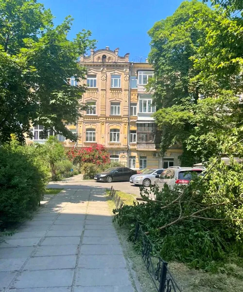 Office vul. Shovkovychna 18, 60m2658577