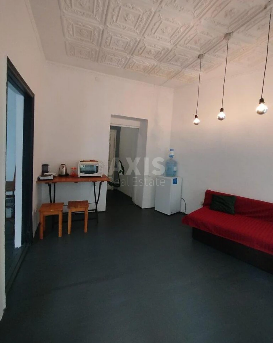 2k apartment vul. Vozdvyzhens'ka 60V68544