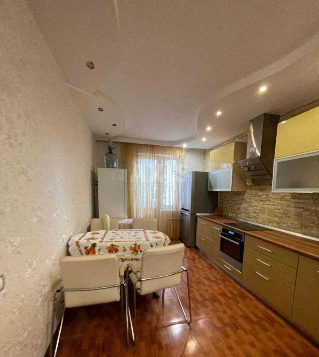 3k apartment vul. Koshycja Oleksandra 9Б64721