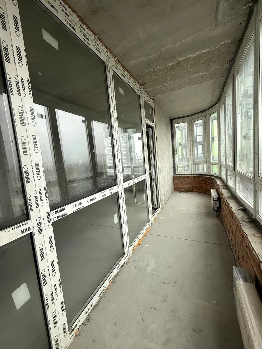 3k apartment nab. Dniprovs'ka 1663785