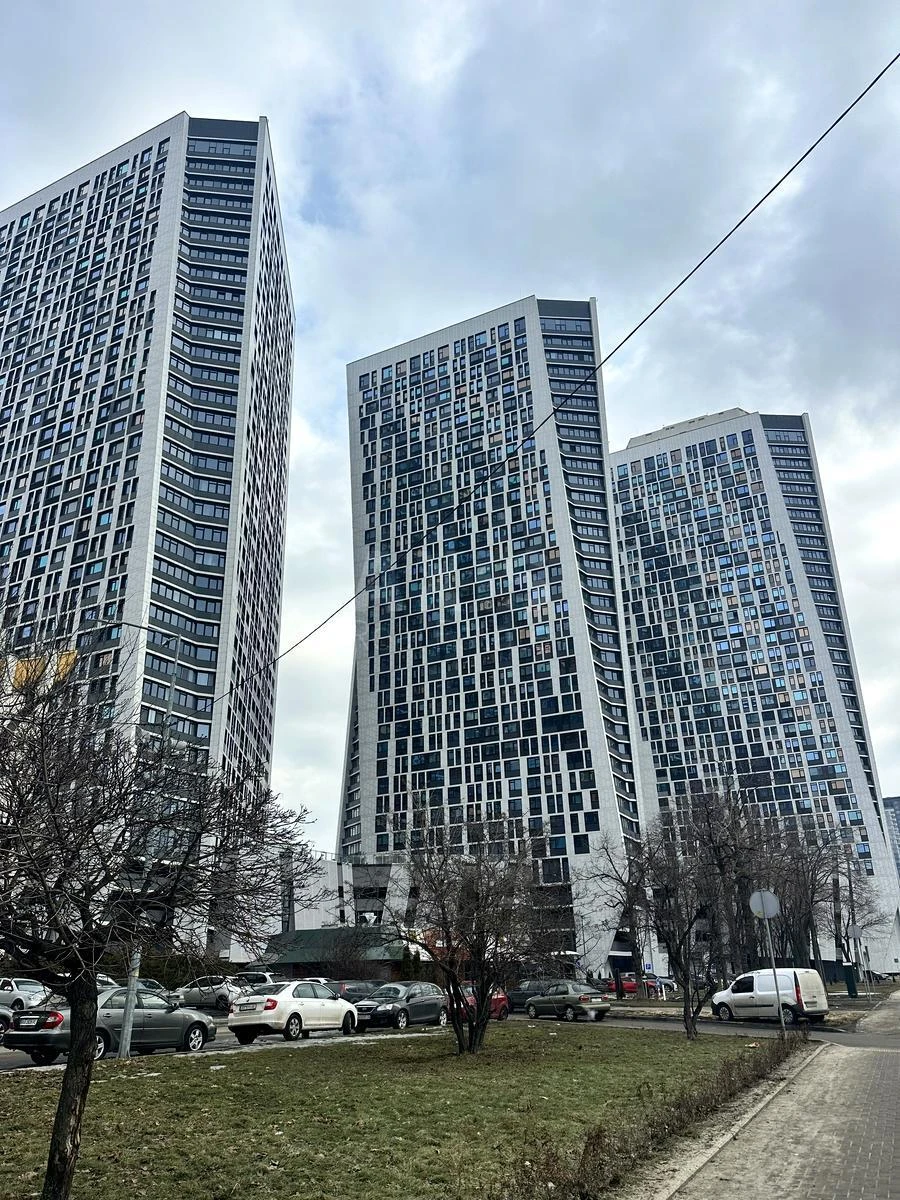 1k apartment pr-t Berestejskij 11Б6770915