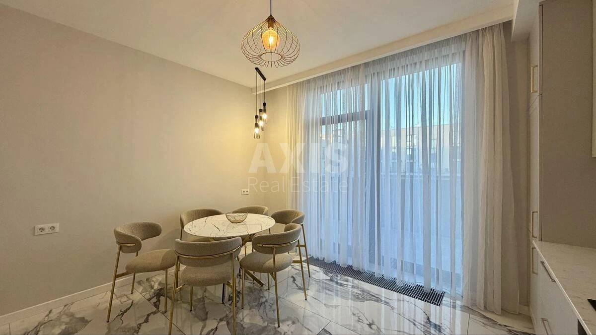 3k apartment doroga Naberezhno-Rybal's'ka 3693000