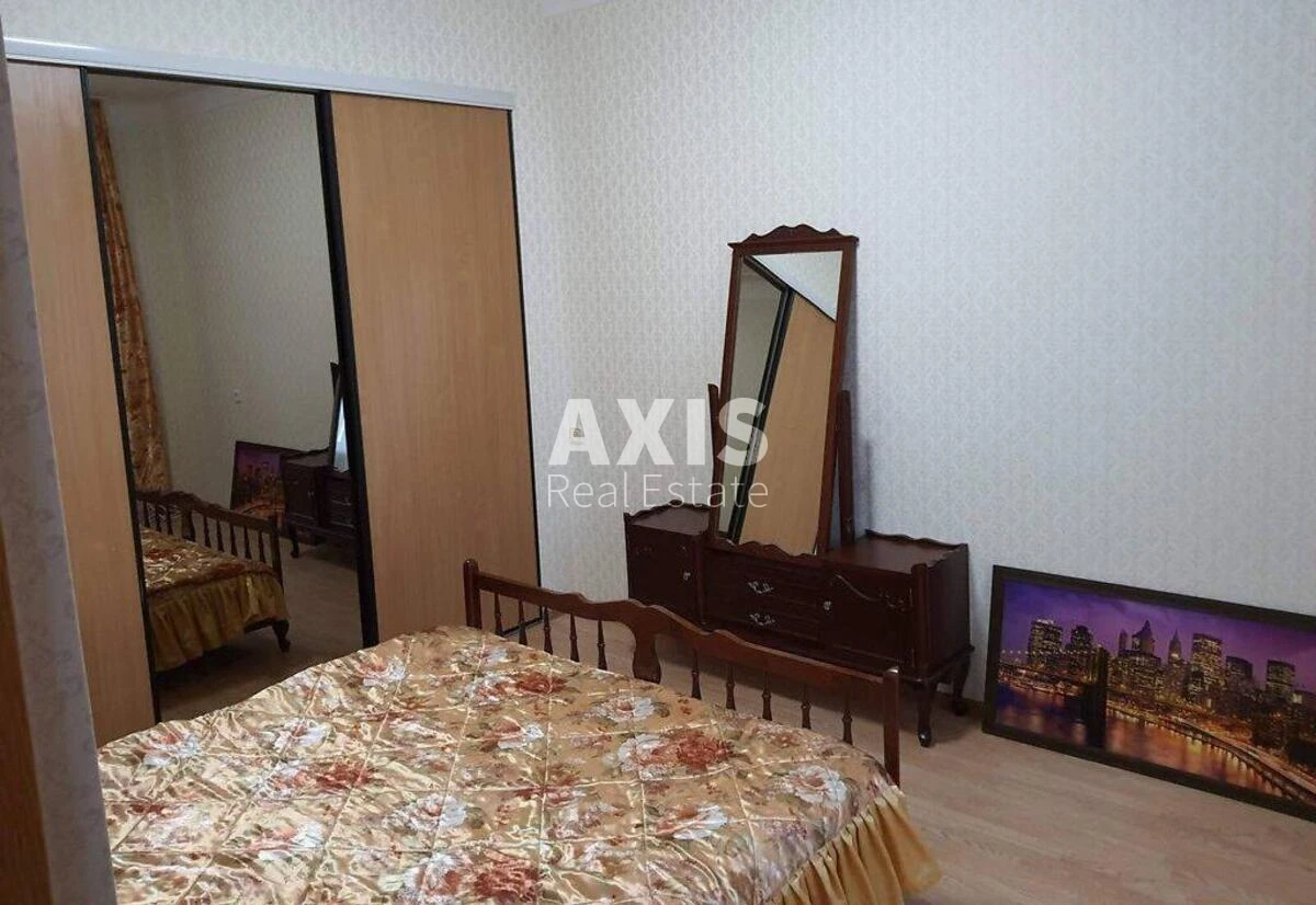 3k apartment uzv. Klovs'kyj 17487813