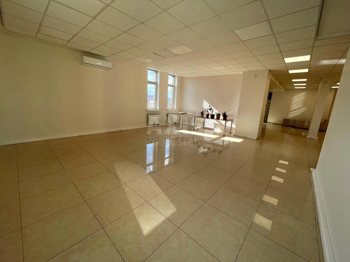 Office vul. Kopernyka 11, 193m2678996