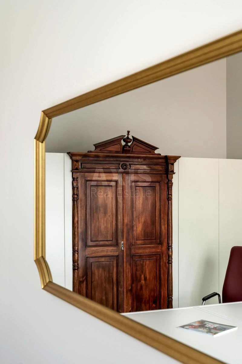 Office vul. Rustaveli Shota 15В, 135m2679297
